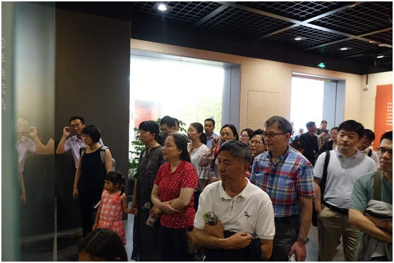 图2:713贵宾会检测线路教工党员参观中共一大会址